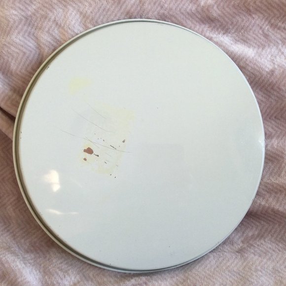 Decorative Metal Tray Roses 12 in Country Cottage - Picture 4 of 7